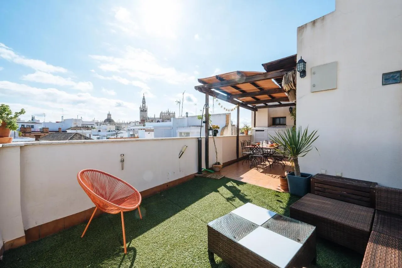 Apartment Homeyseville-Amazing Penthouse Giralda Views 8 Pax, Parking Optional Spain