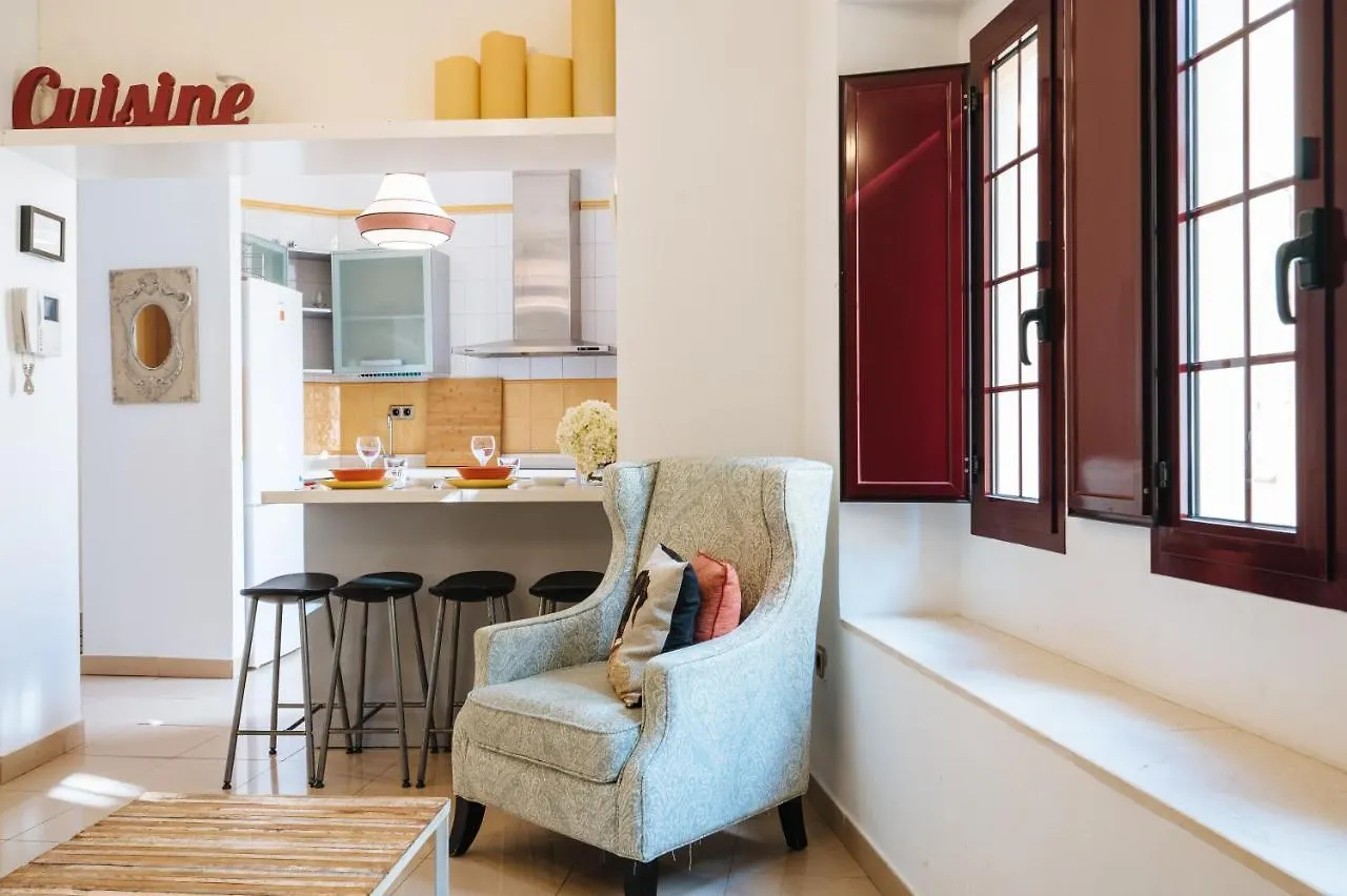 Homeyseville-Amazing Penthouse Giralda Views 8 Pax, Parking Optional 0*, Seville Spain