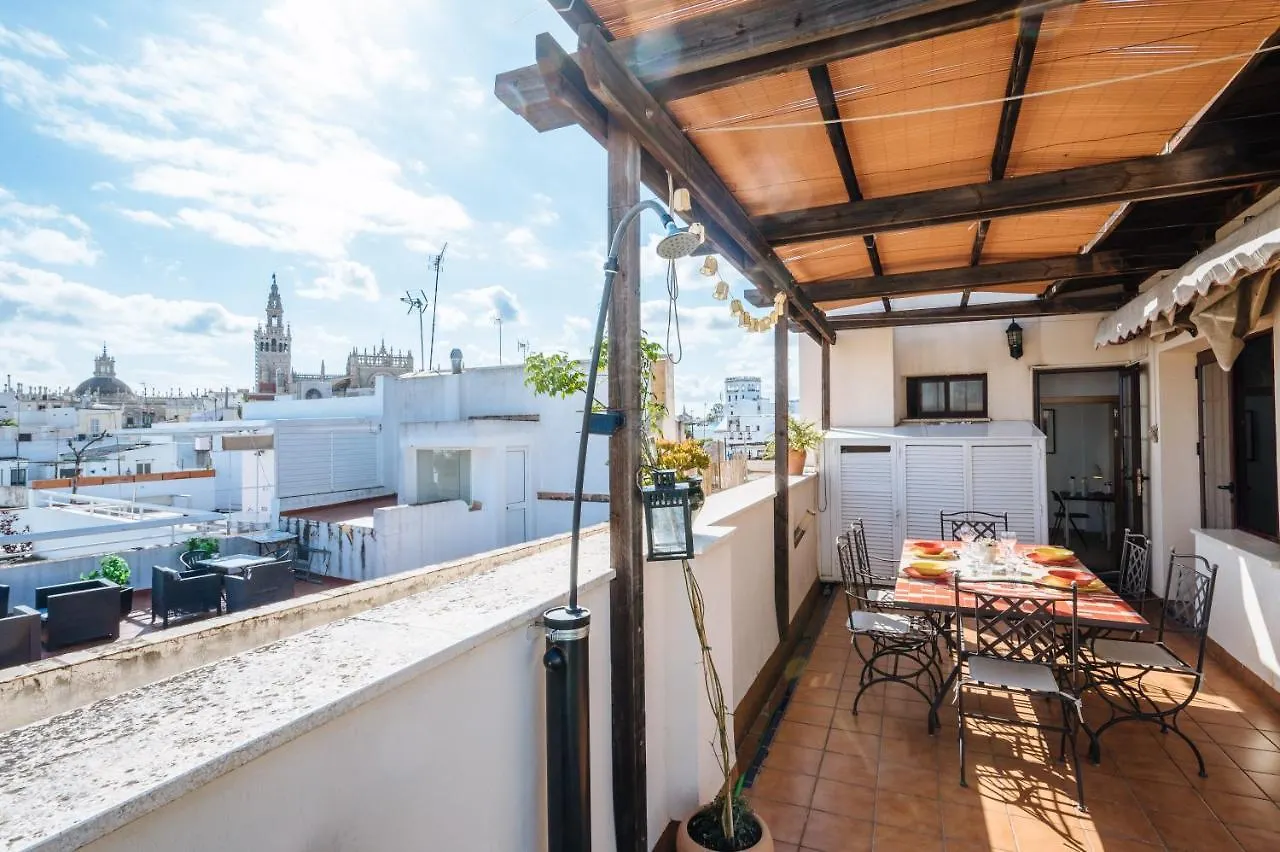 Homeyseville-Amazing Penthouse Giralda Views 8 Pax, Parking Optional Apartment