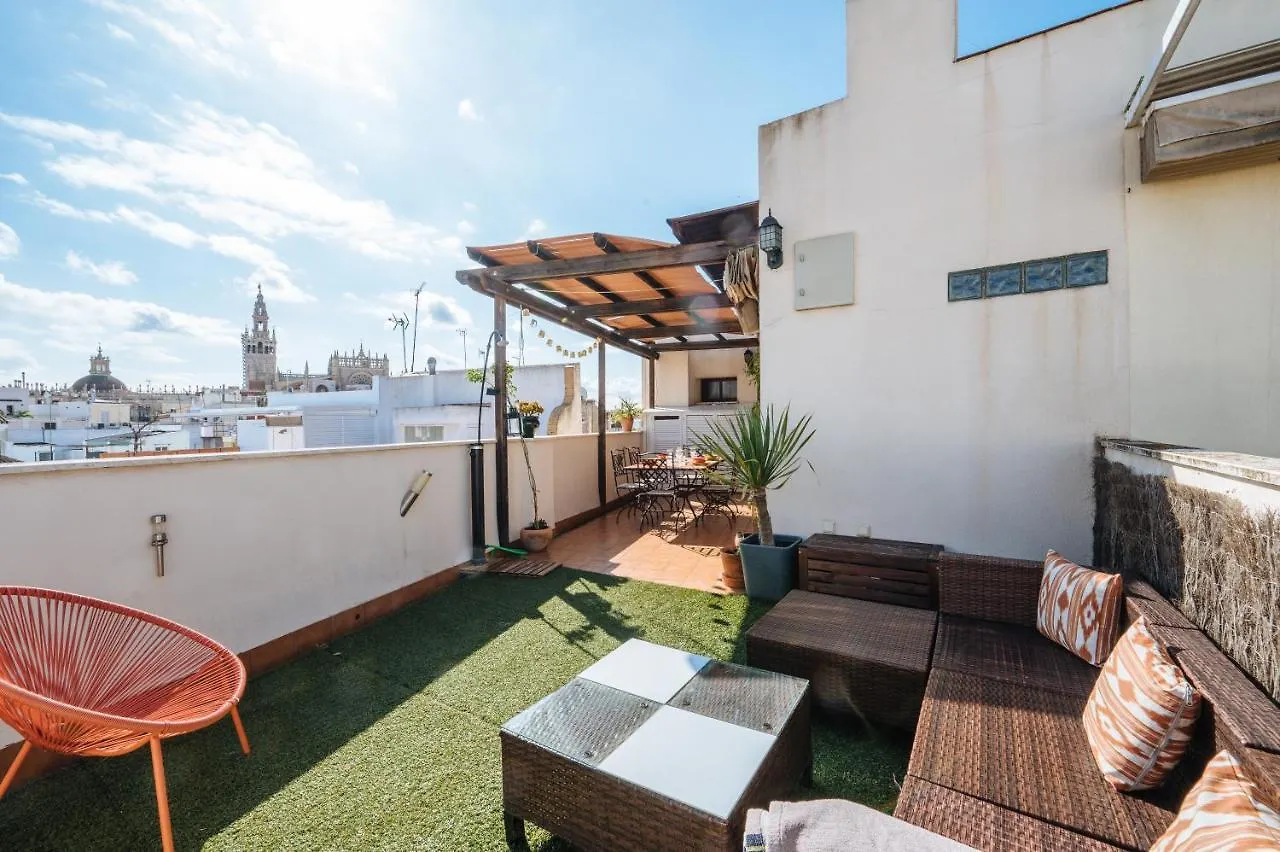 Homeyseville-Amazing Penthouse Giralda Views 8 Pax, Parking Optional Spain