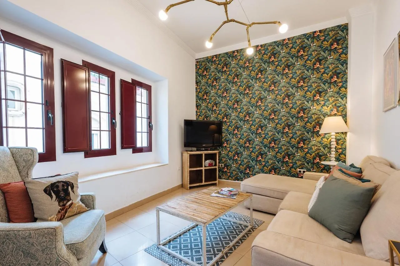 Homeyseville-Amazing Penthouse Giralda Views 8 Pax, Parking Optional Apartment Seville