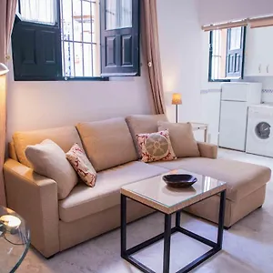  Apartment Gy En Casa Sevillana Junto A Setas