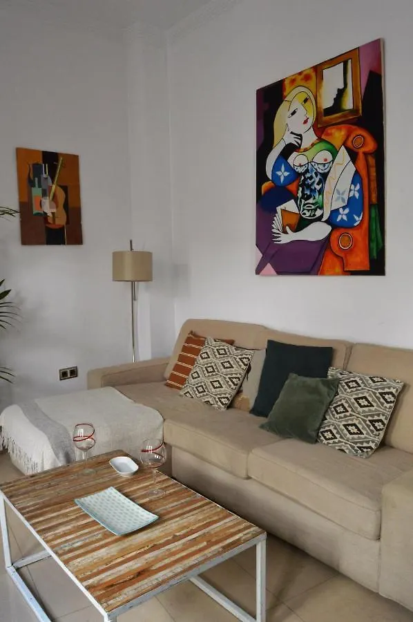Homeyseville-Amazing Penthouse Giralda Views 8 Pax, Parking Optional 0*, סביליה ספרד