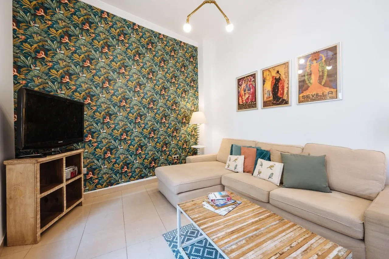 דירה Homeyseville-Amazing Penthouse Giralda Views 8 Pax, Parking Optional ספרד
